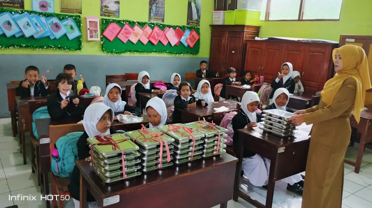 Serapan Tenaga Kerja MBG Meningkat, 3.100 Pekerja Terlibat