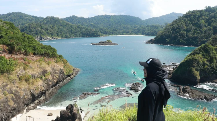 Ekonomi Banyuwangi Tumbuh 5,65 Persen, Wisata Dorong Sektor Usaha