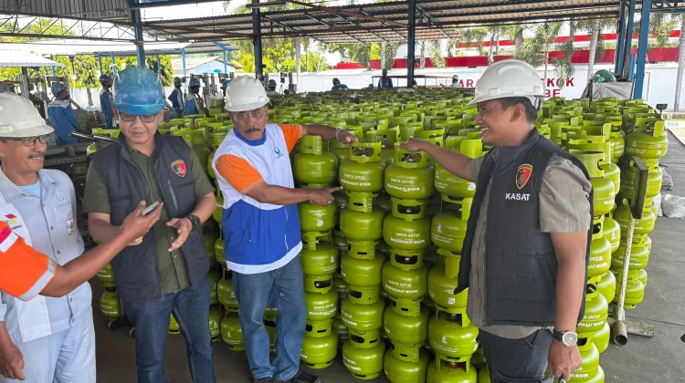 Polres Situbondo, Pastikan Stok LPG Subsidi Aman
