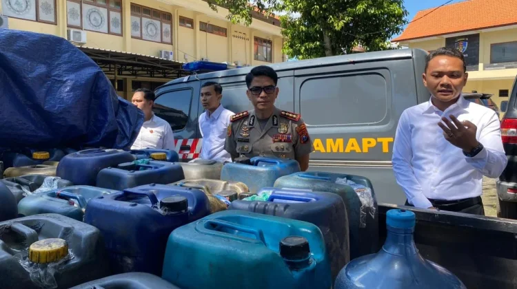Polresta Banyuwangi Bongkar Sindikat BBM Subsidi, 7 Tersangka Diamankan