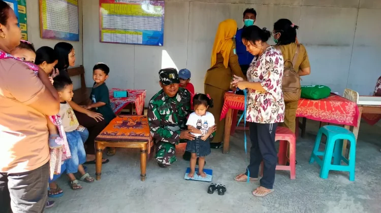 Petugas Kesehatan di Lumajang Pantau dan Berikan Pelayanan Kesehatan Balita