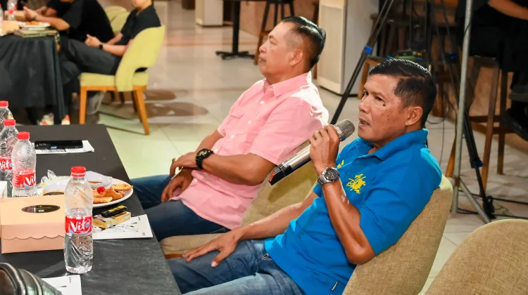 Legenda Kritik Persewangi, Talenta Lokal Tak Diberi Ruang