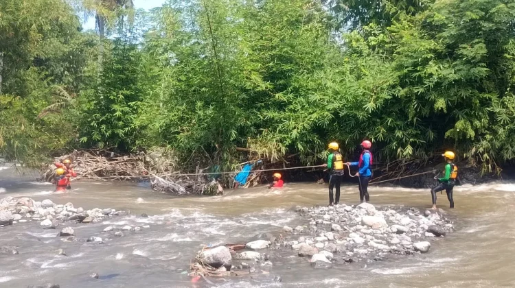 Tim SAR Gabungan Perluas Pencarian Korban Sungai Garahan