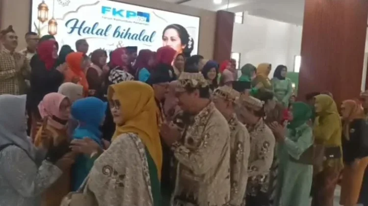 FKP RRI Jember: Halalbihalal Bernuansa Kartini