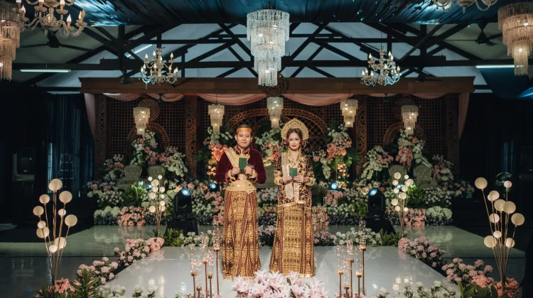 Tren Pernikahan Adat Kian Diminati,Lily Salon Hadirkan Riasan Adat Bugis