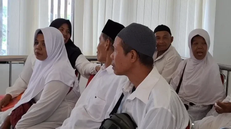 Sebanyak 13 CJH Cadangan Jember Berangkat 2026