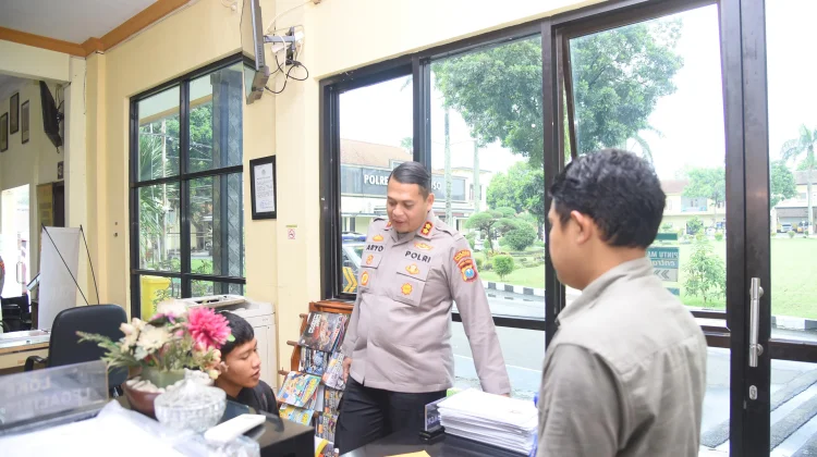 Kapolres Bondowoso Monitoring Pelayanan Publik Pastikan Berjalan Baik