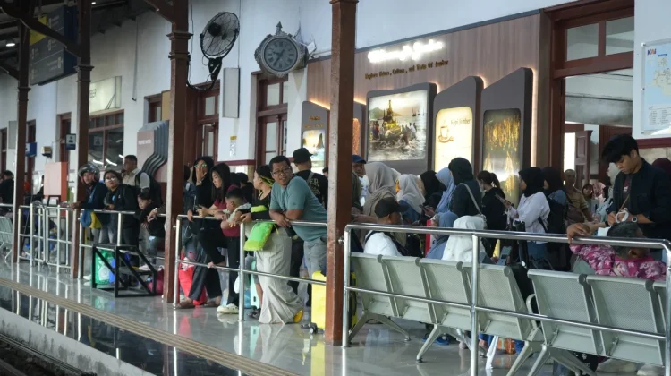 Perjalanan Kereta Daop 9 Jember Normal Pasca Gangguan Bekasi Timur