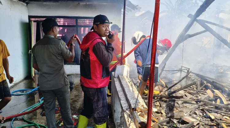 Tiga Rumah dan Uang Tunai Rp160 juta Terbakar