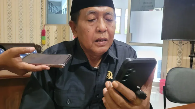 Komisi II, Honorarium Tim Pengelola Pasir Putih Diperbolehkan