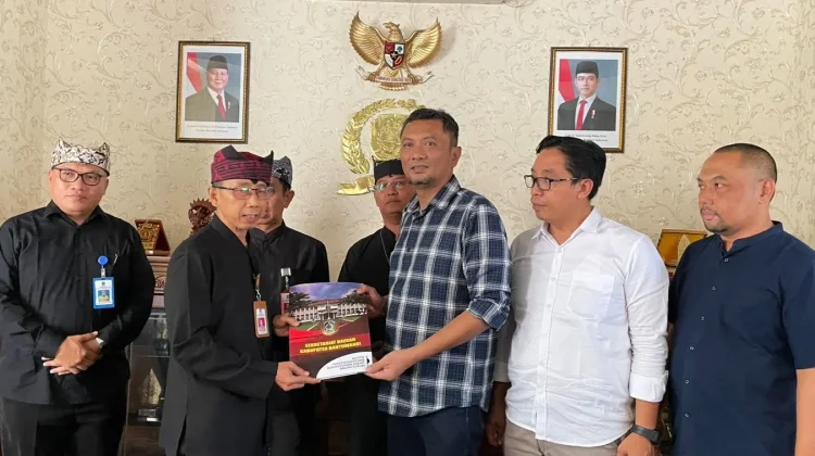 Draf Raperda, Jam Operasional Ritel Banyuwangi Diuji Coba Besok