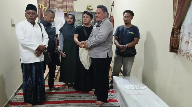 Jenazah PMI Asal Lumajang Tiba di Rumah Duka