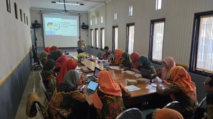 Dinkes P2KB Lumajang Sosialisasikan SP4N-LAPOR!