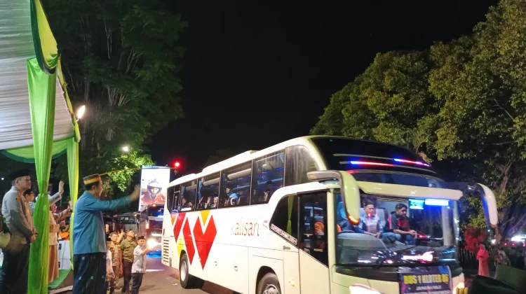 Ratusan JCH Bondowoso Kloter 85 dan 86 Diberangkatkan