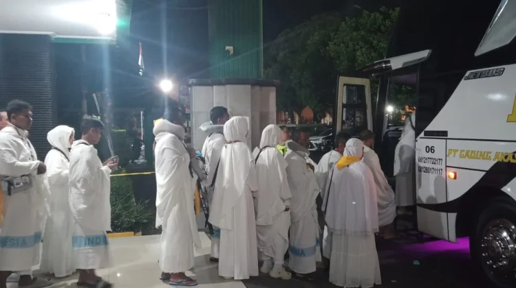 Sakit, Keberangkatan Tiga Jemaah Haji Bondowoso Ditunda