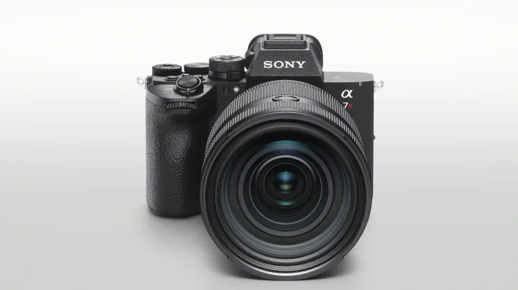 Sony Rilis Alpha 7R VI dengan Sensor 66,8 MP dan Video 8K