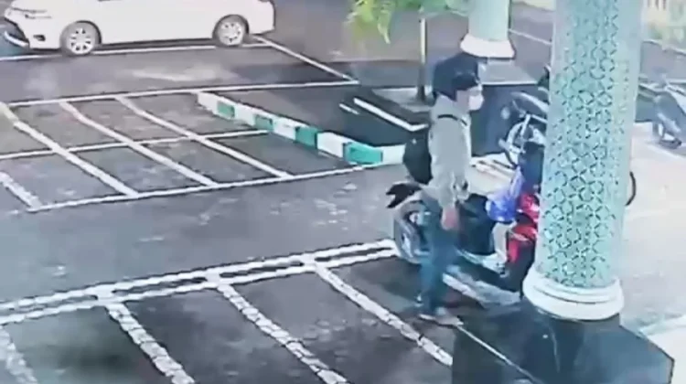 Motor Jemaah Pengajian Hilang saat Parkir di Depan Masjid