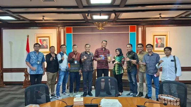 PWI Bondowoso Siap Bersinergi Bidang Pendidikan dan Literasi Keuangan