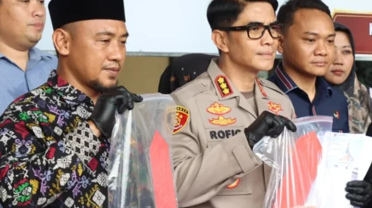 Hanya Sembilan Travel Umrah Resmi di Banyuwangi