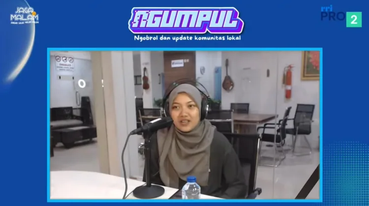Paparan Gadget Berlebih Ganggu Jam Biologis Anak Muda