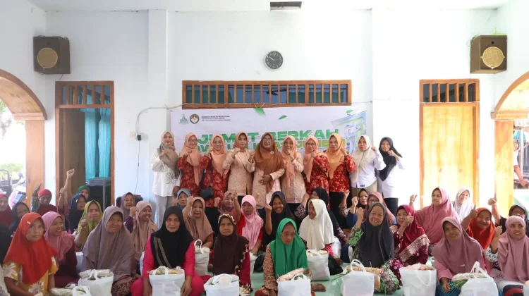DWP UINKHAS Jember Berbagi Menjelang Idul Adha