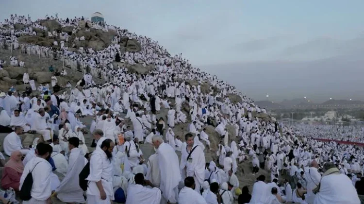 Jemaah Haji Jember Jalani Wukuf di Arafah Hari Ini