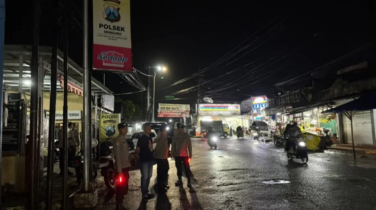 Polsek Senduro Perketat Pengamanan Malam Takbir Idul Adha