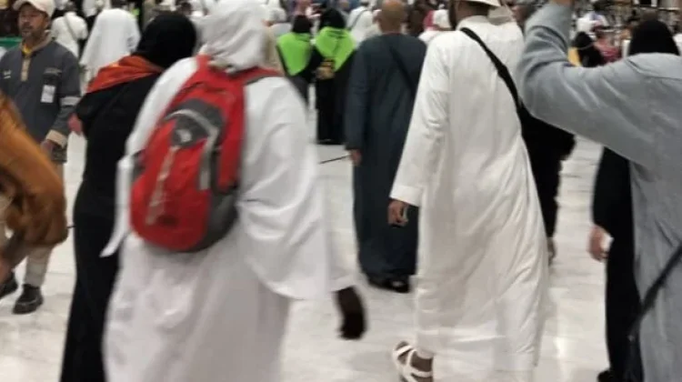 Jemaah Haji Situbondo Melaksanakan Tawaf Ifadah