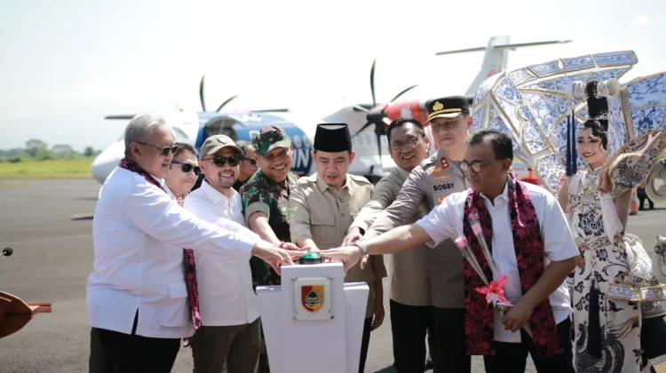 Resmikan Penerbangan Jember-Surabaya , Fawait: Wujud Pengamalan Pancasila