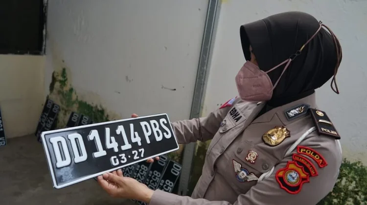 Satlantas Jember Ingatkan Larangan Plat Nomor Modifikasi
