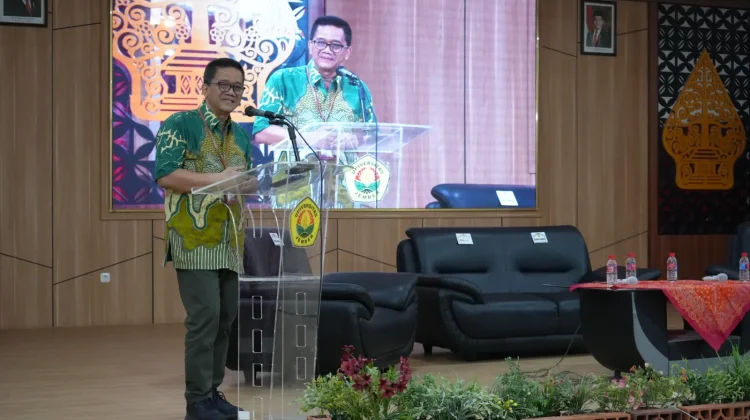 Soe Tjen Marching: Sastra Hidupkan Suara yang Terpinggirkan