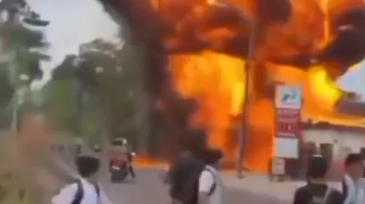 Pertamini di Sukosari Terbakar, Tiga Petugas Terluka