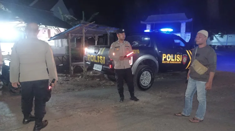 Polsek Randuagung Perkuat Patroli Dini Hari Jaga Kamtibmas