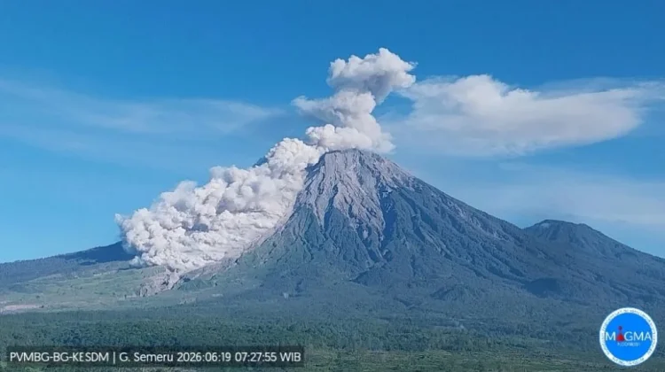 PVMBG Terus Pantau Aktivitas Semeru, Kewaspadaan Tetap Diperlukan