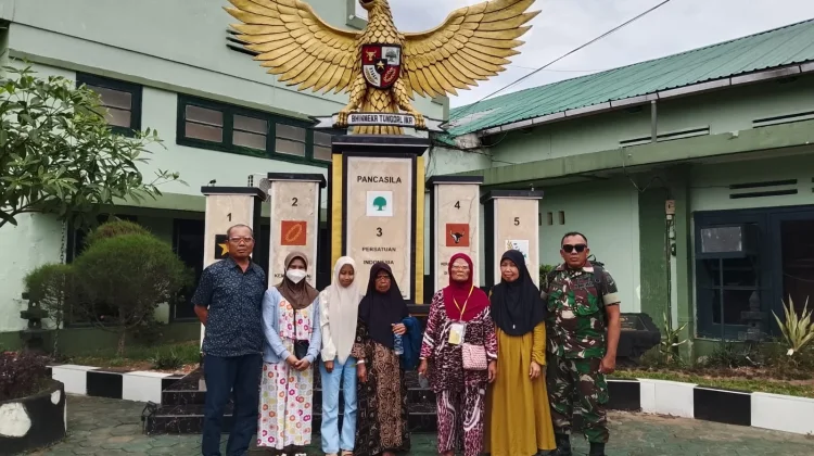 Puluhan Warga Lumajang Ikuti Operasi Katarak Gratis