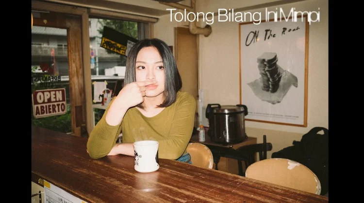 Lirik Lagu "Tolong Bilang Ini Mimpi" - Bernadya