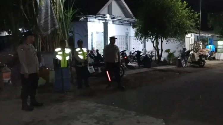 Umat Muslim di Rowokangkung Lumajang Gelar Santunan Anak Yatim