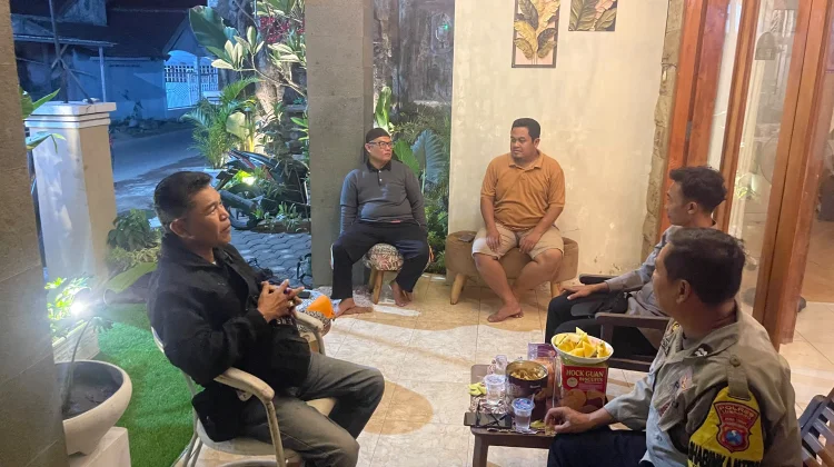 Warga Babakan Lumajang Gelar Patroli Jaga Kamtibmas