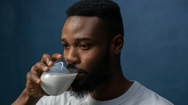 Evolusi Biologis Manusia Dewasa dalam Mengonsumsi Susu
