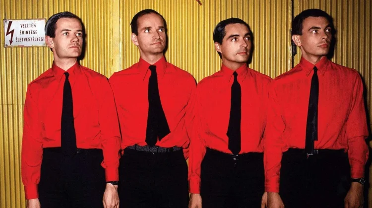 Kraftwerk, Band Jerman yang Berperan Revolusi Musik Elektronik