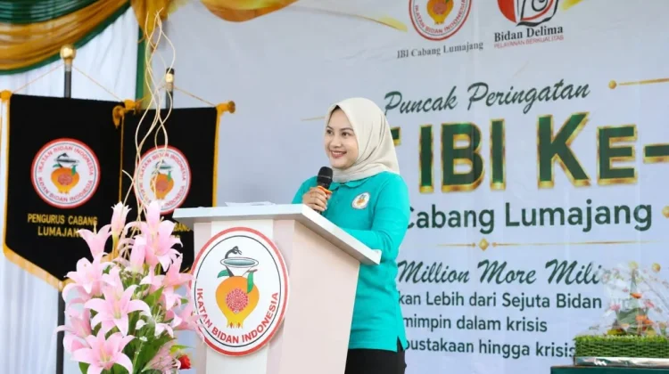 Ketua TP PKK Lumajang: Jangan Biarkan Bidan Berjuang Sendiri
