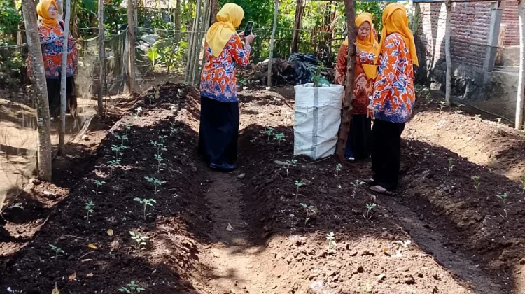 Posdaya Senduro Buktikan Lansia Tetap Produktif dan Bermartabat