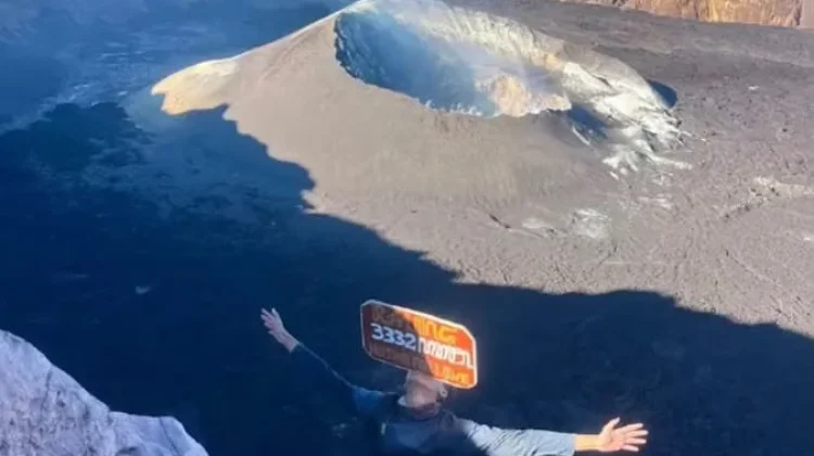 Pendaki Gunung Raung Naik Tiga Kali Lipat