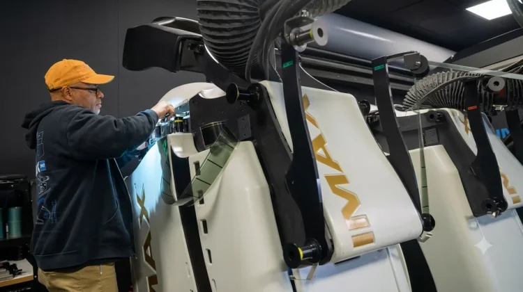 Mengintip Teknologi di Balik Layar Proyeksi Film IMAX 70mm