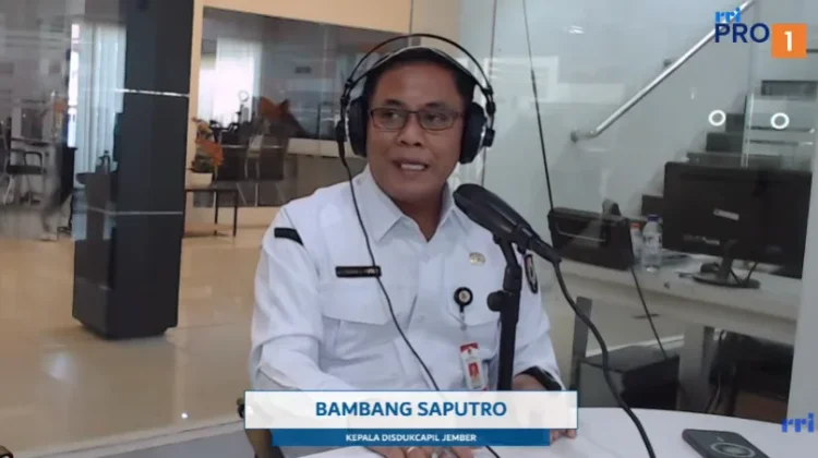 Lansia dan Disabilitas Dilayani Jemput Bola oleh Dispendukcapil