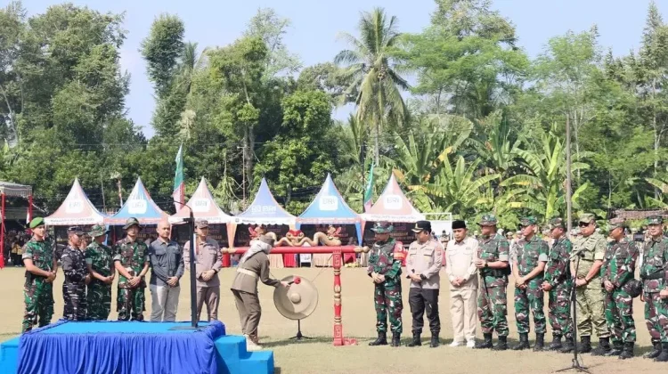 Bupati Indah Amperawati Resmi Buka TMMD Ke-129 di Lumajang