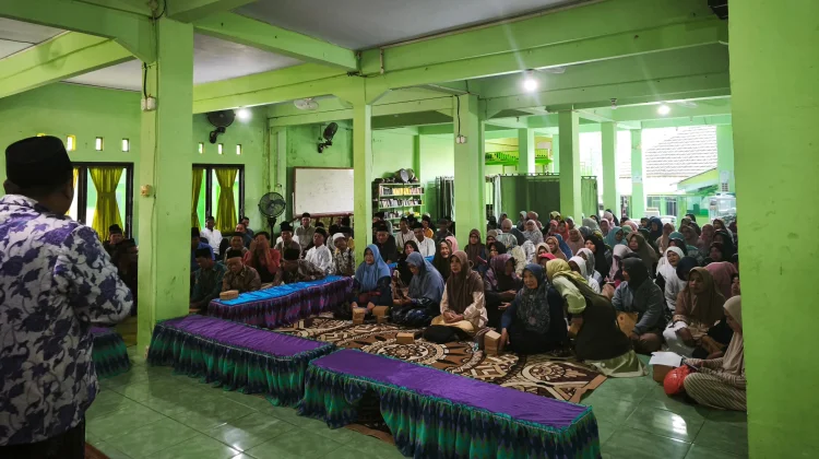 KBIHU Kencong Minta Calon Jemaah Haji Benahi Administrasi Dini