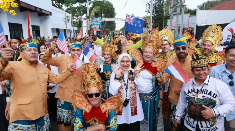 Wisatawan Mancanegara Ikut Meriahkan Parade BEC 2026 Banyuwangi