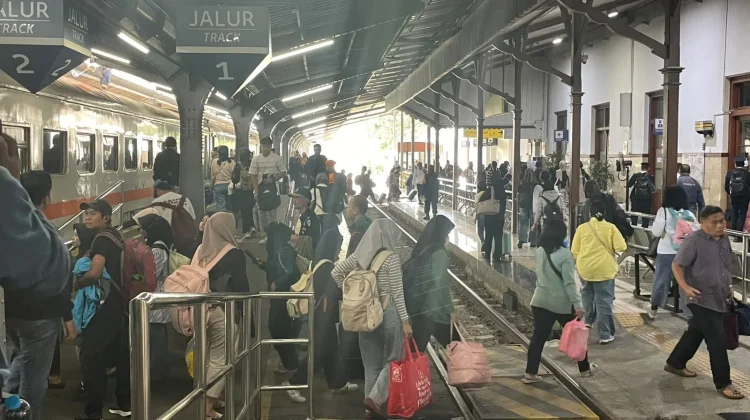 Penumpang KA Pandanwangi Tembus 576 Ribu pada Semester I 2026
