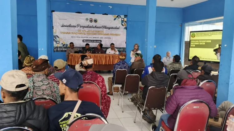 Aparat Ajak Masyarakat Perduli Terhadap Kelestarian Hutan TNBTS